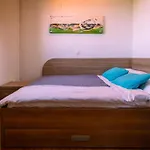 Villa Villa Arton Heated Swimming-Pool *