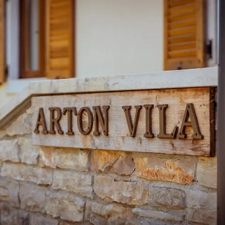 Villa Arton Heated Swimming-Pool *