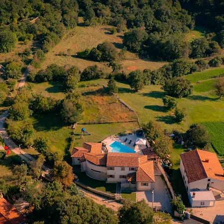 Villa Arton Heated Swimming-Pool *