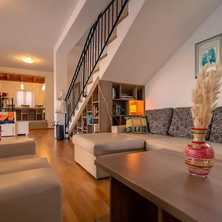 Arton Heated Swimming-pool Žminj