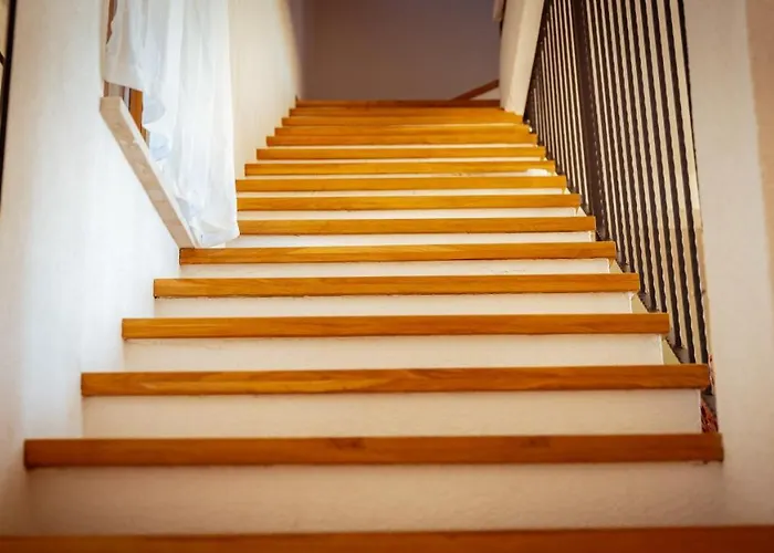 Arton Heated Swimming-pool