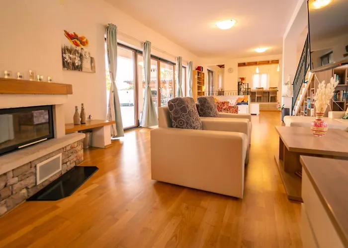 Вилла Arton Heated Swimming-pool Zminj