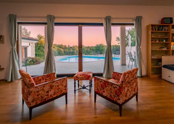 Arton Heated Swimming-pool Вилла Zminj